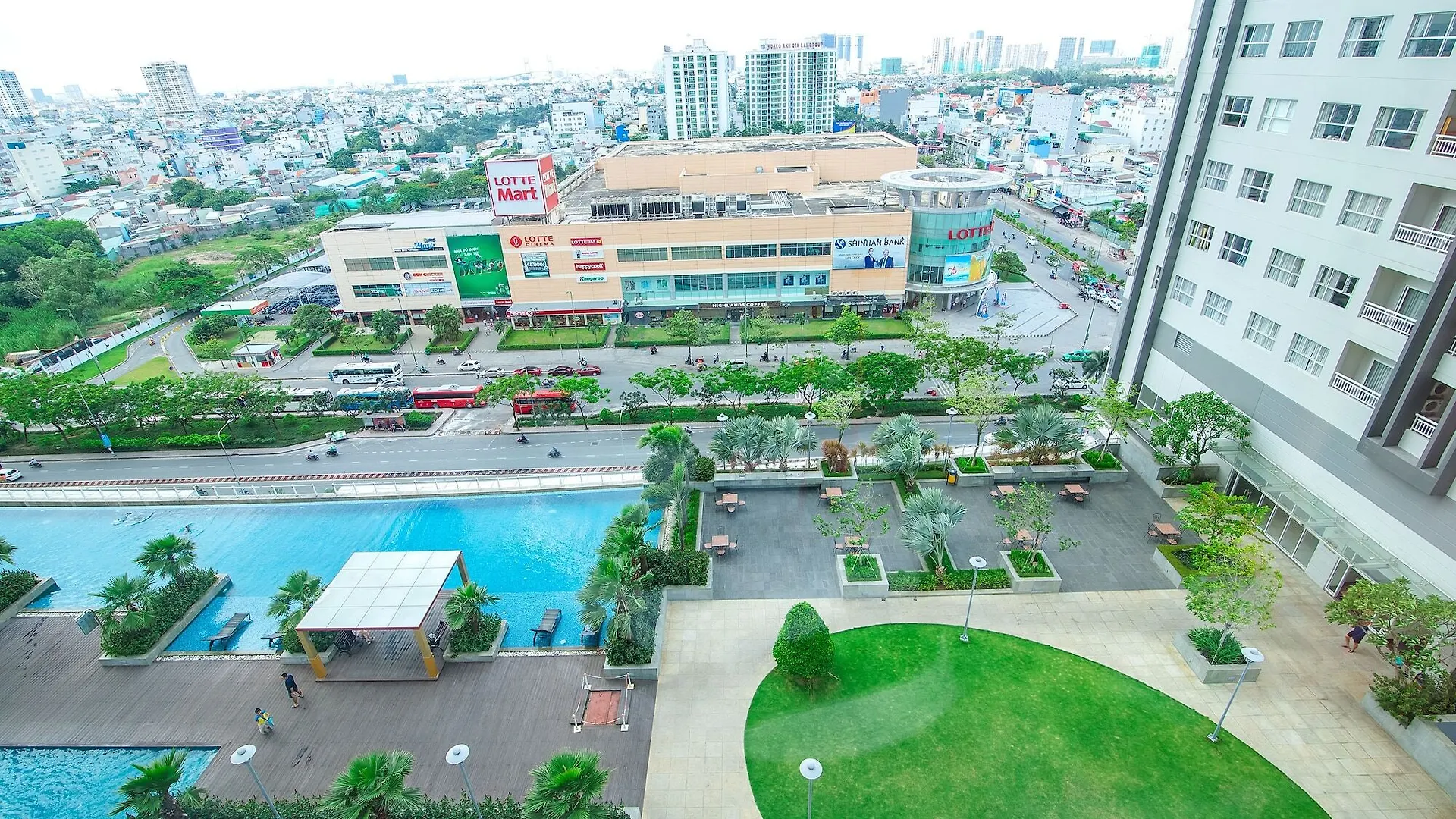 Sunrise City W2 19.04 Ho Chi Minh Wietnam