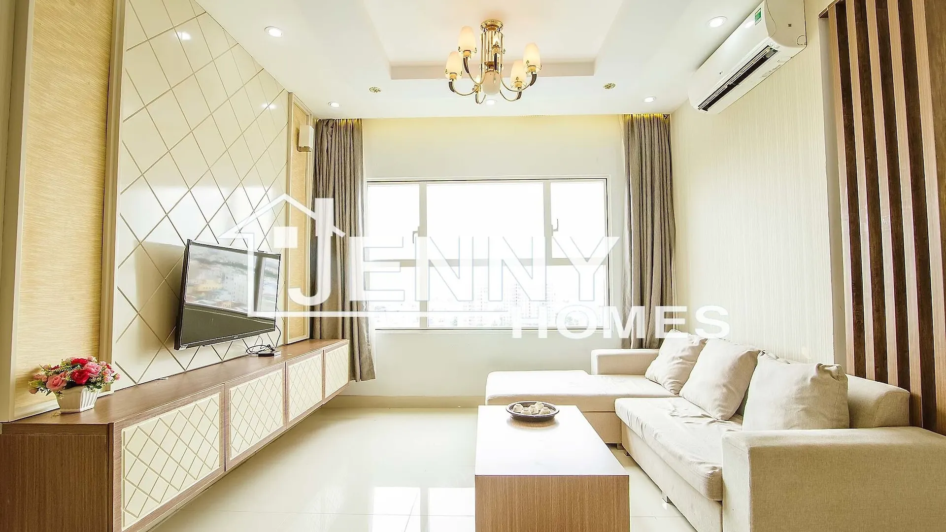 Sunrise City W2 19.04 Ho Chi Minh