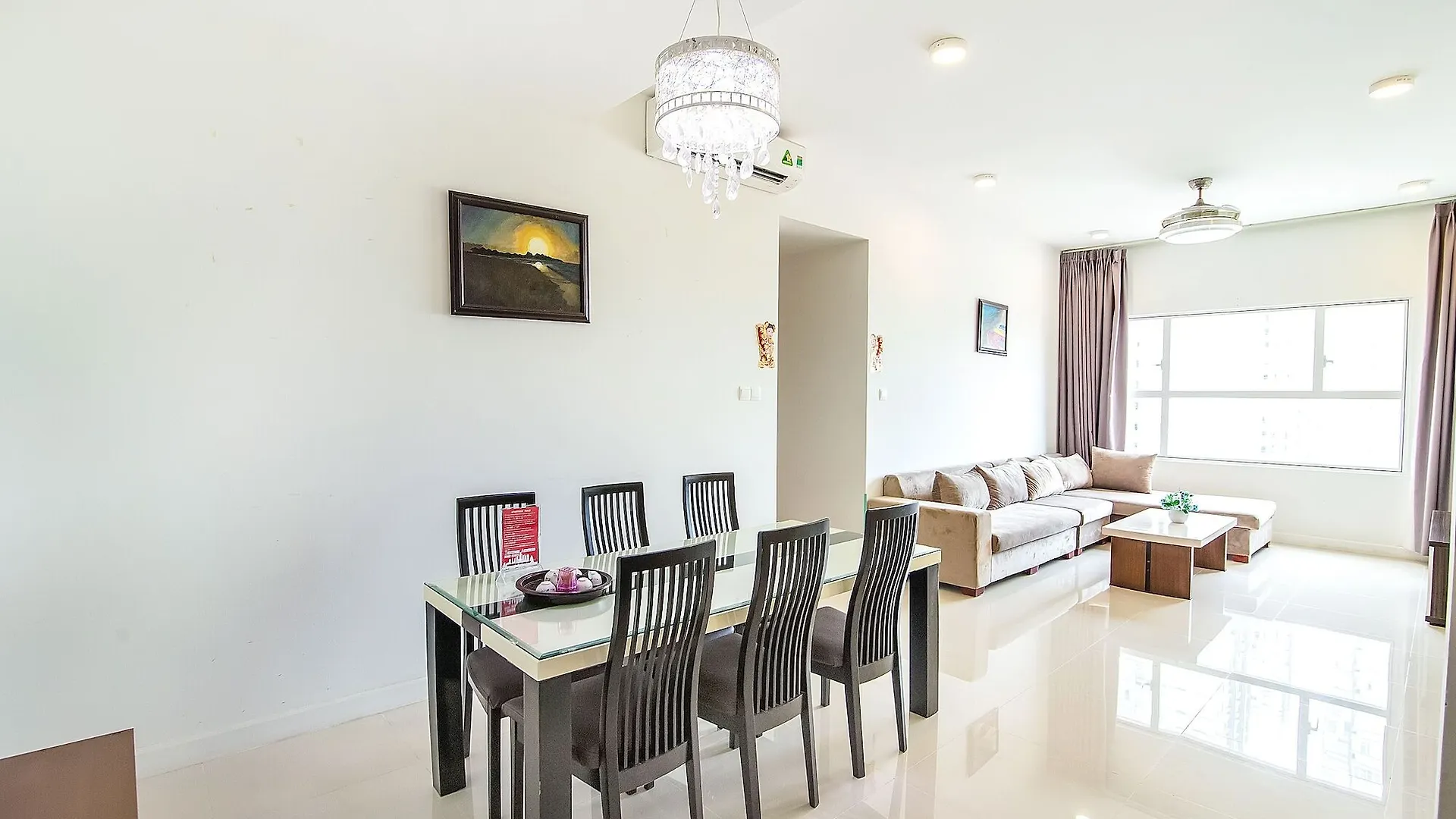 Sunrise City W2 19.04 Ho Chi Minh City Apartment