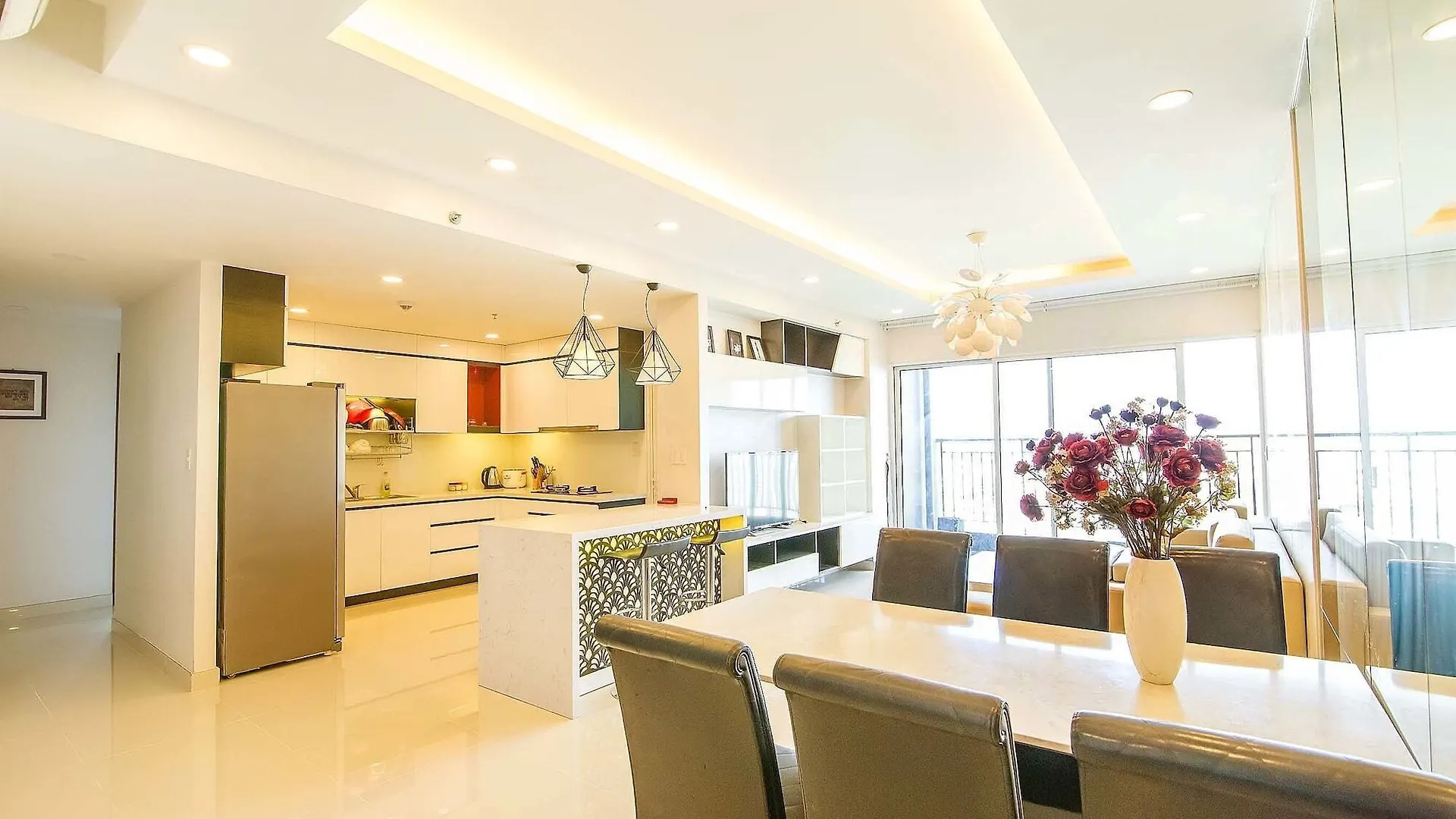 Apartment Sunrise City W2 19.04 Ho Chi Minh City