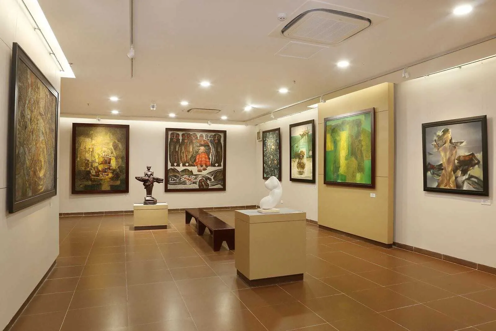 Sunrise City W2 19.04 Ho Chi Minh City Apartment