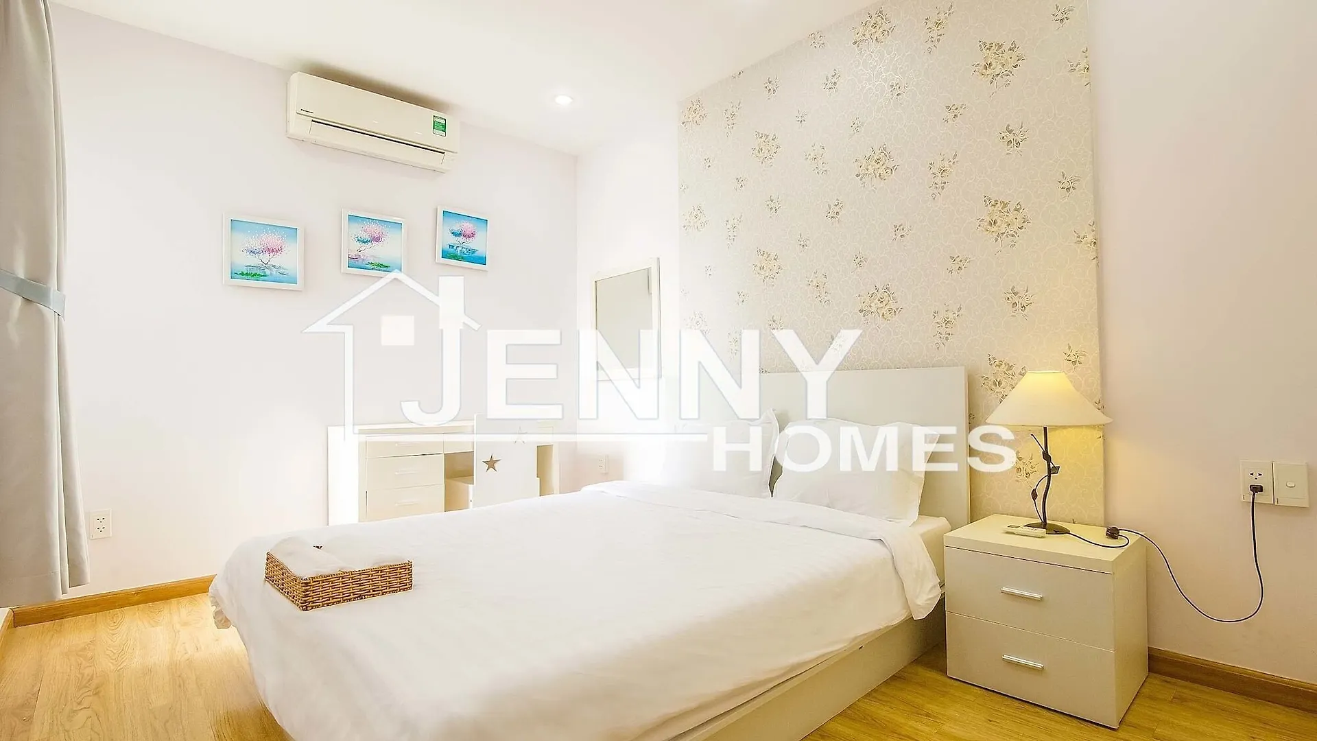 Sunrise City W2 19.04 Ho Chi Minh City