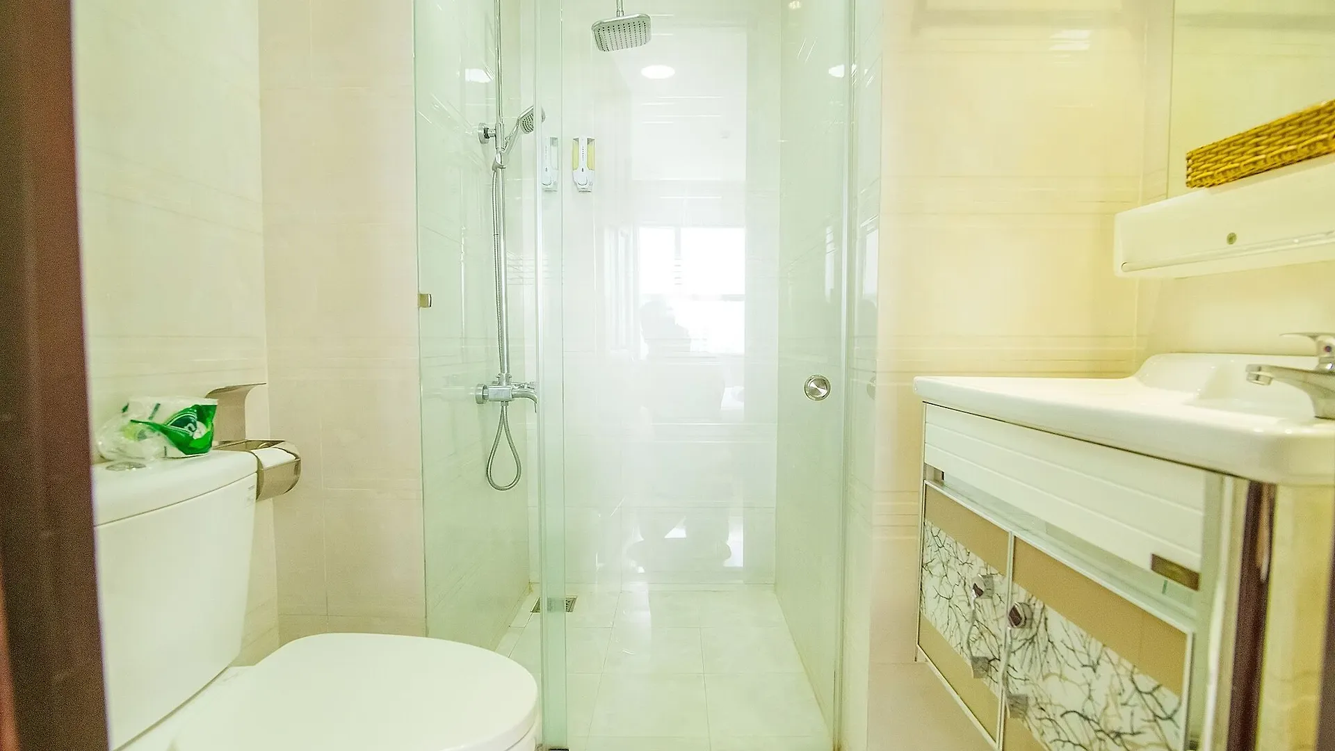 Sunrise City W2 19.04 Ho Chi Minh City Apartment